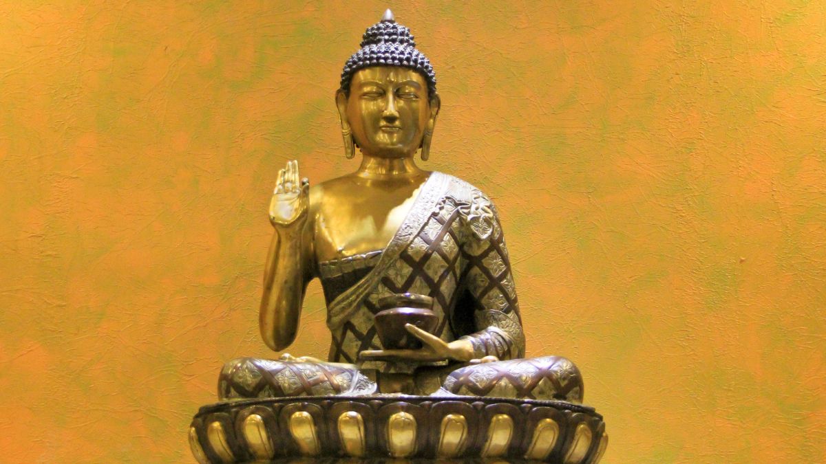 Have Buddha Statue At Home? Here’s Where To Place It As Per Vastu