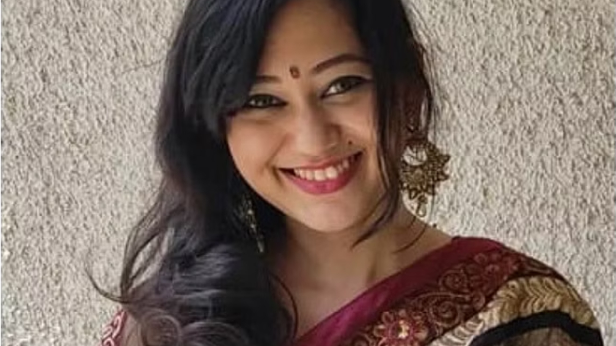 marathi-actor-ketaki-chitale-in-trouble-fir-filed-against-her-over-comments-on-atrocities-act