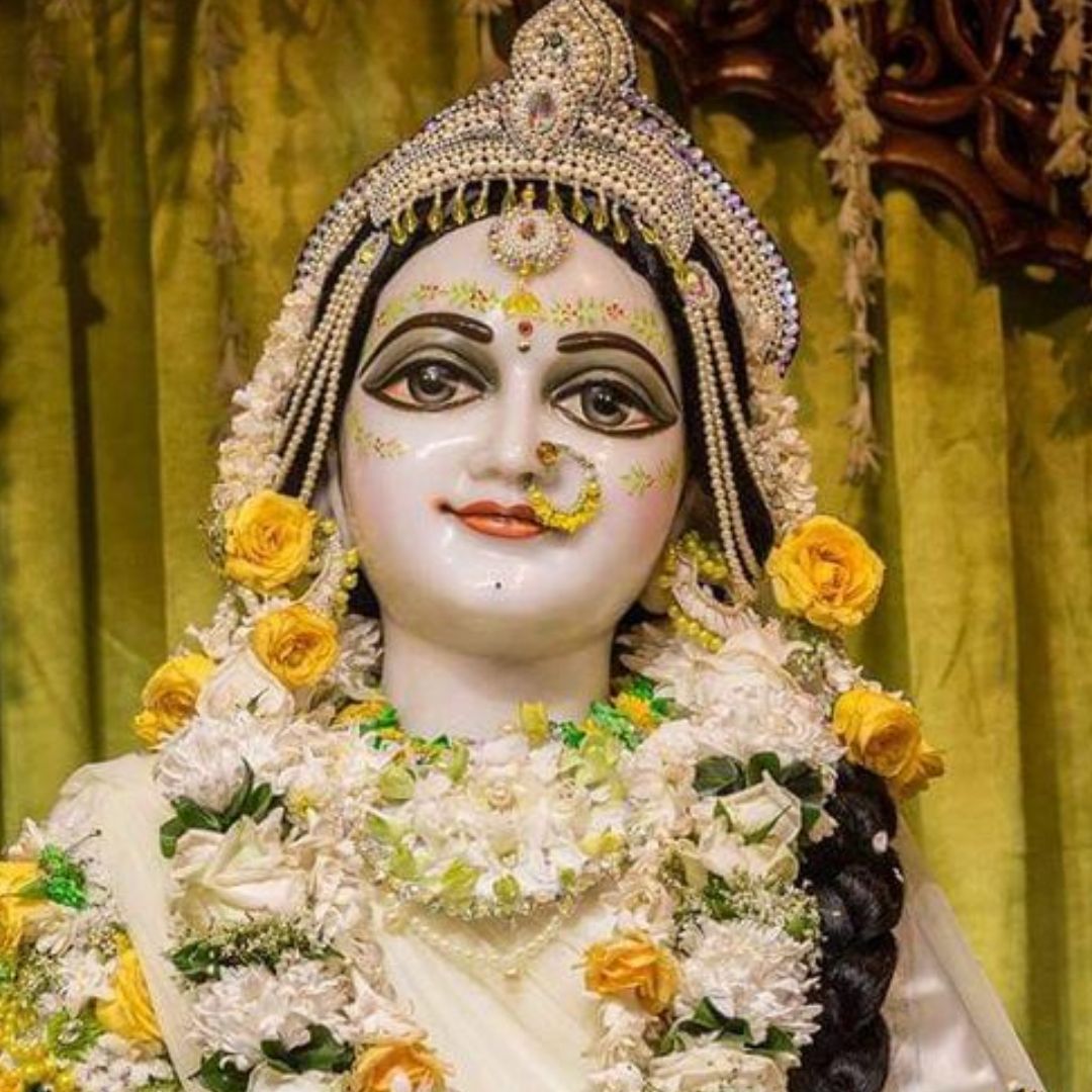 108 Names Of Radha Rani