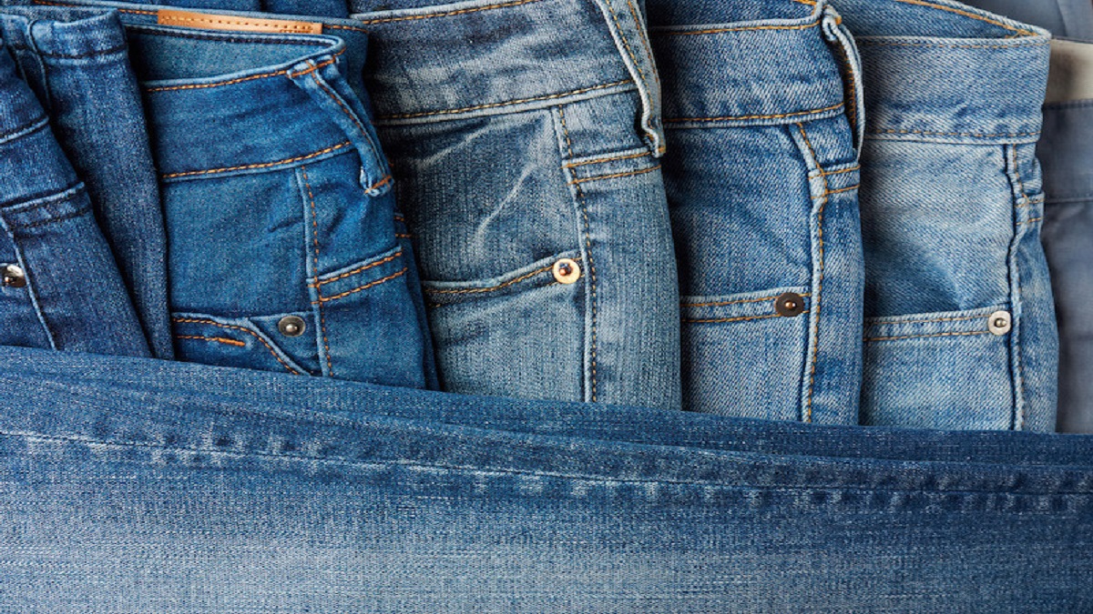 Stylish Magellan Men's Denim Jeans - Size 30x32