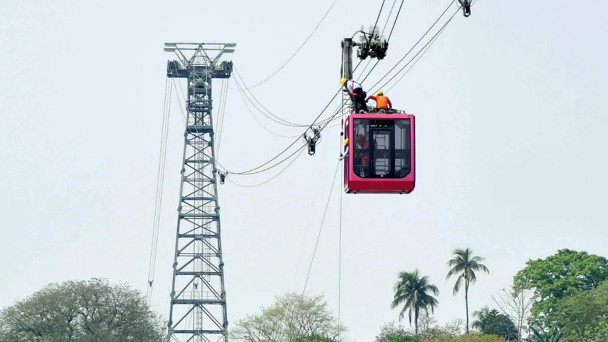 delhi-to-introduce-ropeway-services-lg-asks-dda-to-identify-cableway-transport-sites-across-yamuna-to-combat-pollution-traffic-congestion