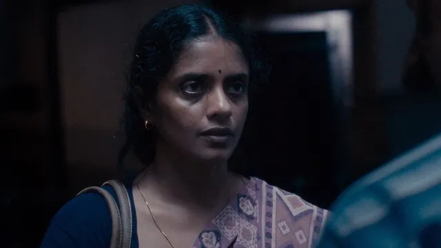 all-we-imagine-as-light-on-ott-twitter-review-netizens-call-kani-kusruti-divya-prabha-movie-touching-story-and-thank-payal-kapadia