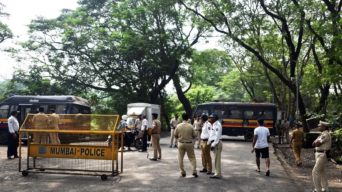 mumbai-news-ban-on-gatherings-of-5-or-more-people-imposed-from-jan-9-to-23-heres-why