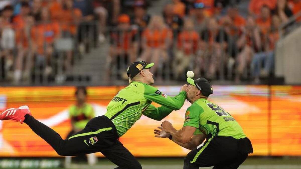 BBL Daniel Sams, Cameron Bancroft Taken To Hospital After Horrific OnField Collision Video