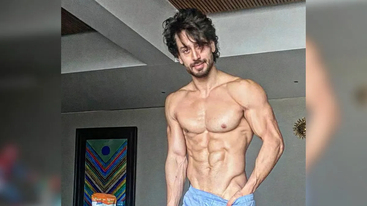 Tiger Shroff Flaunts Toned Physique After Recovering From Dengue Fever ...