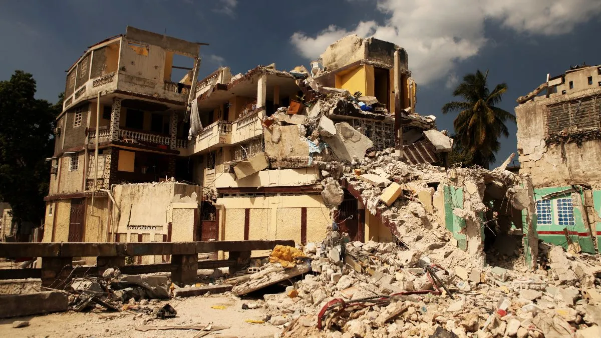 earthquake-in-nepal-4-most-important-things-to-keep-in-mind-in-the-middle-of-tremors