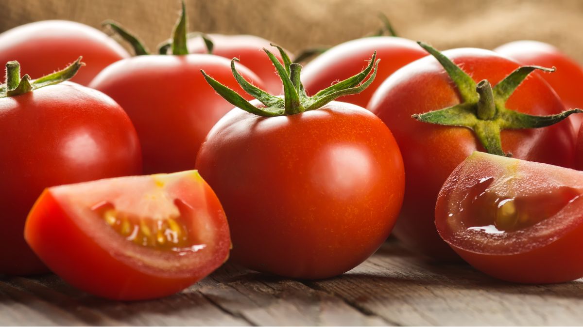 way to use tomato for hair (1)