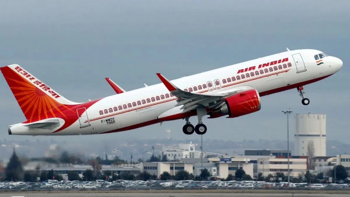 govt-set-to-mandate-domestic-airlines-to-share-weather-report-with-imd-official