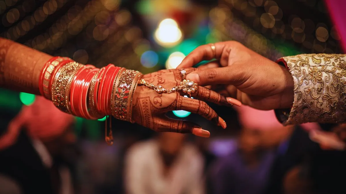 village-in-punjabs-bathinda-announces-rs-21000-cash-reward-for-marriage-functions-without-dj-alcohol