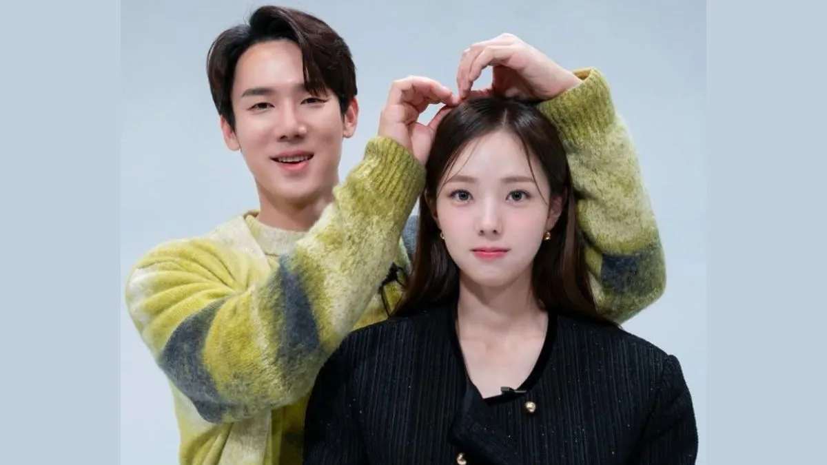 when-the-phone-rings-yoo-yeon-seok-on-fans-wanting-him-to-marry-kdrama-costar-chae-soo-bin-i-can-decide