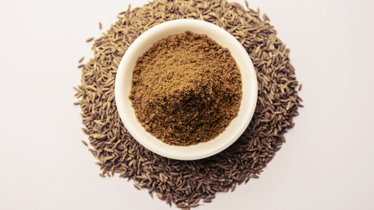 ingredients to mix with curd for digestion (1)