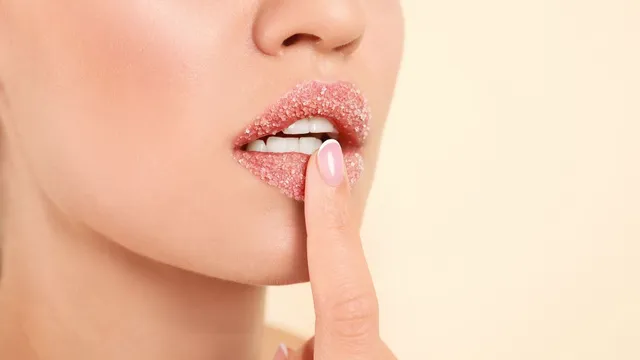 4-diy-lip-scrubs-to-achieve-soft-lips-at-home