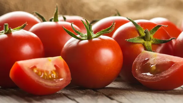 5-reasons-to-use-tomatoes-for-healthy-hair