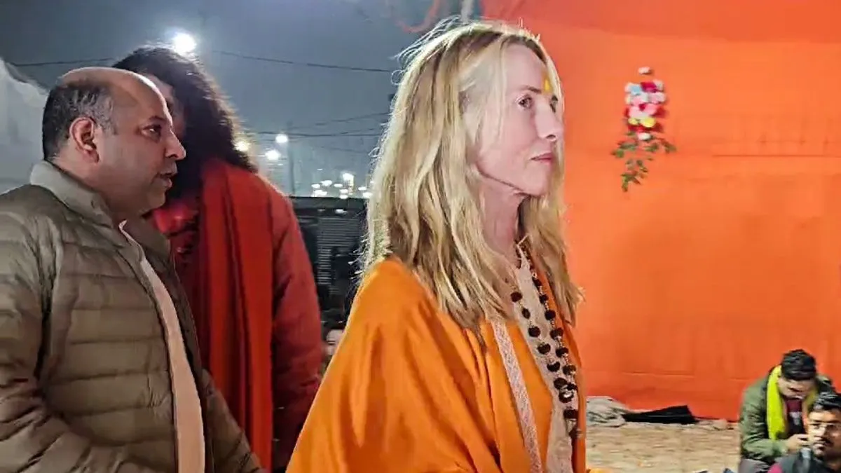 steve-jobss-wife-not-allowed-to-touch-shivling-in-varanasi-mahakumbh-2025-heres-why