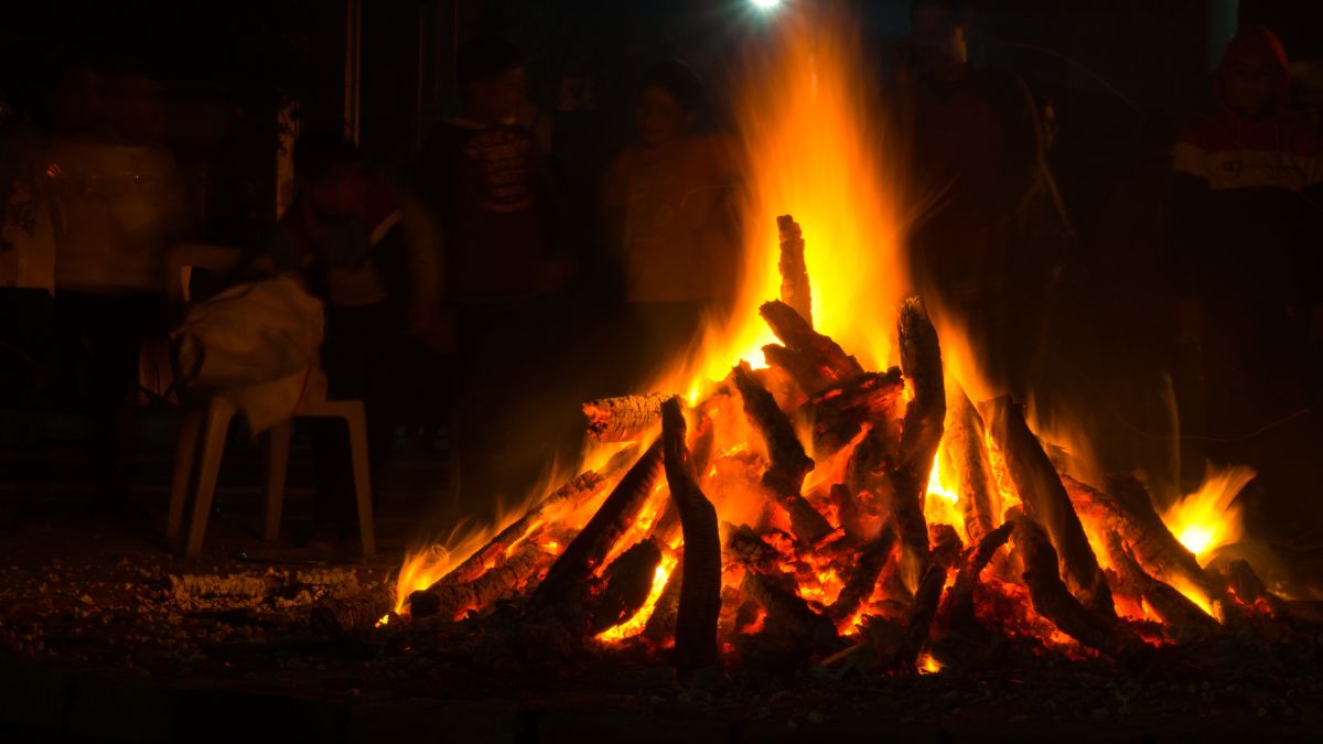 instagram captions for lohri images (1)