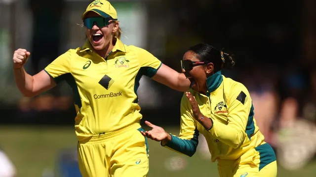 australia-womens-national-cricket-team-vs-england-womens-national-cricket-team-scorecard-alana-king-womens-ashes-series