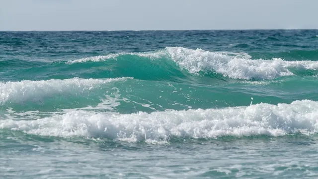 kerala-weather-kallakkadal-waves-alert-impact-on-coastal-regions-in-kerala-tamil-nadu-on-january-15