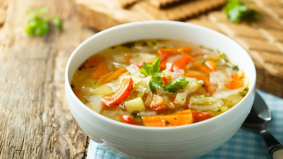 6-amazing-health-benefits-of-drinking-vegetable-soup-daily
