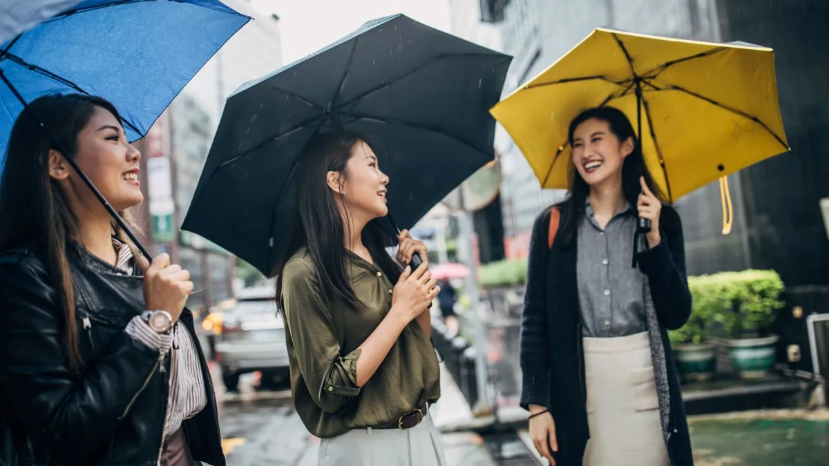 rainy-weather-4-simple-ways-to-protect-yourself-from-cold-and-flu