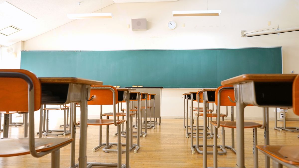 delhi-schools-to-resume-physical-classes-as-antipollution-measures-lifted