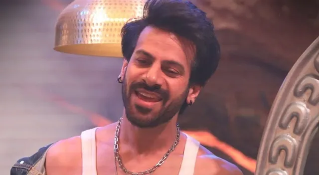 bigg-boss-18-winner-name-karanveer-mehra-takes-home-winning-trophy-and-rs-50-lakh-prize-money