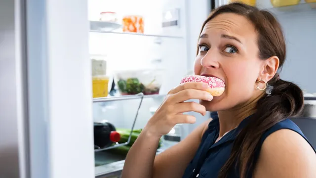 do-you-still-feel-hungry-after-eating-everytime-know-5-possible-reasons