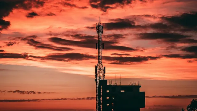 jio-airtel-and-bsnl-users-are-now-free-to-make-4g-calls-on-any-network-heres-how-it-works