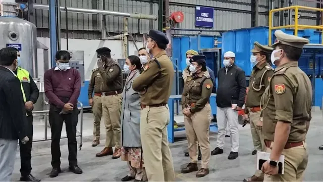 two-dead-one-injured-due-to-gas-leak-in-factory-at-uttar-pradeshs-bulandshahr-cm-yogi-expresses-grief