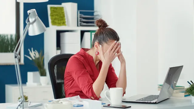 start-eating-these-5-foods-to-naturally-reduce-your-stress-and-anxiety