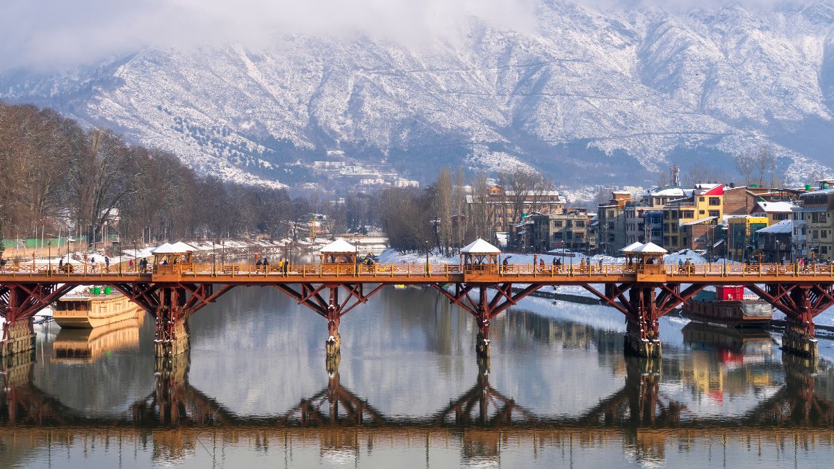 list of top 10 famous tourist spots in kashmir pahalgam (2)