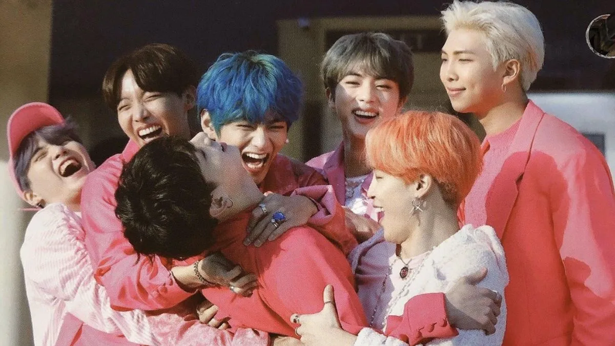 bts-funniest-moments-laugh-until-you-cry-with-bts-v-jungkook-jhope-jimin-jin-suga-and-rm-top-5-videos
