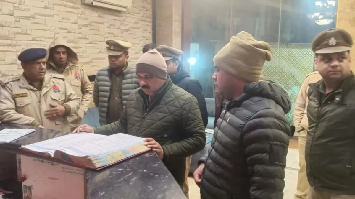 noida-check-in-at-hotels-to-become-difficult-as-police-tighten-noose-on-id-verification-check-documents-required