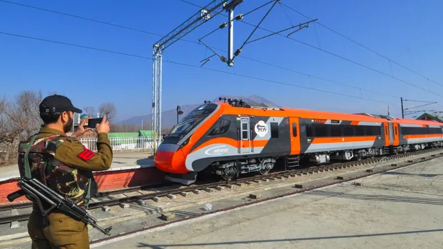 new-delhisrinagar-train-service-to-enhance-mata-vaishno-devi-pilgrimages-yatri-facilitation-centre-opens-at-katra-check-details