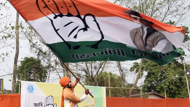 constitution-day-push-congress-to-start-villagelevel-samvidhan-samman-sammelan-to-woo-marginalised-in-up