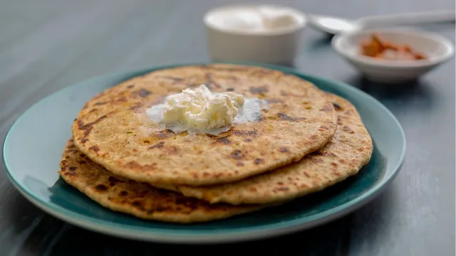 4-easy-ways-to-reuse-your-leftover-dal-for-your-morning-breakfast