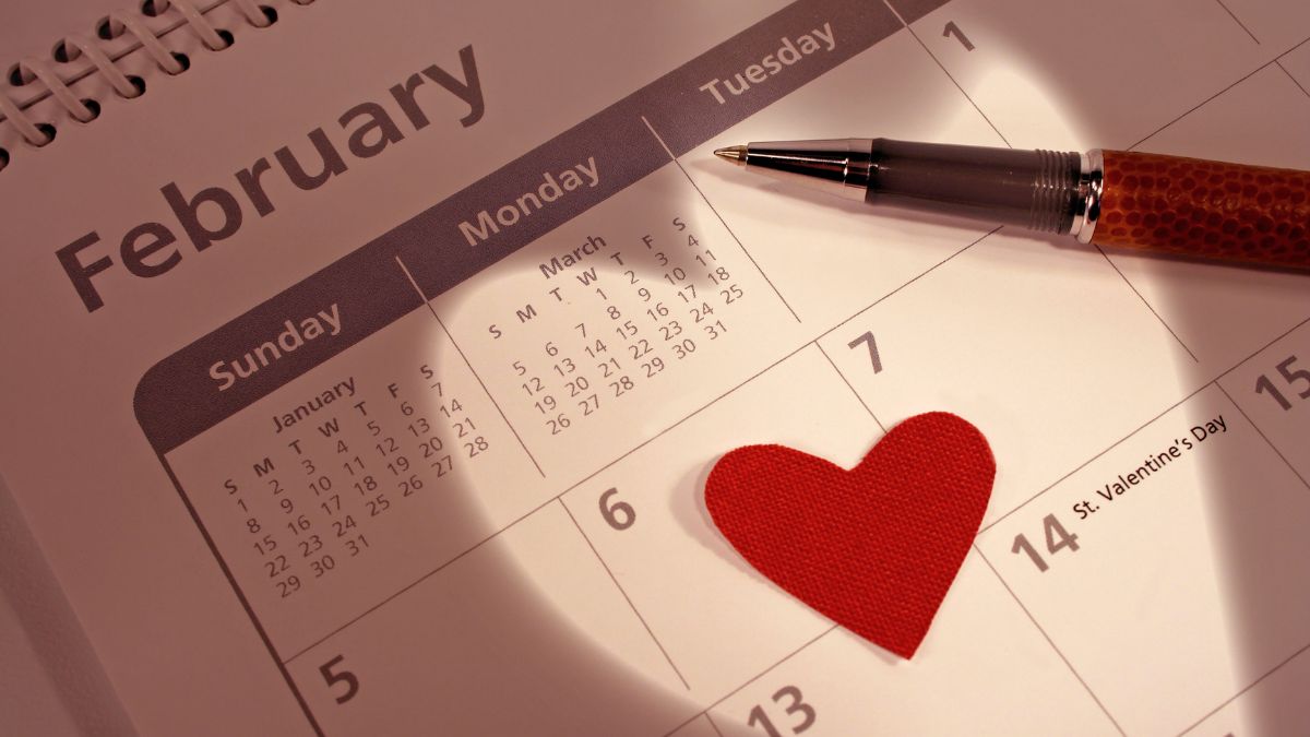 valentine-week-2025-rose-day-to-hug-day-list-of-special-days-from-7th-to-14th-february