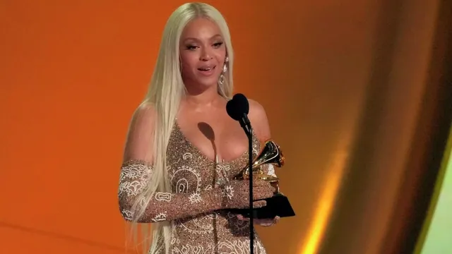 grammy-awards-2025-beyonc-breaks-record-as-the-first-black-woman-to-win-best-country-album-for-cowboy-carter