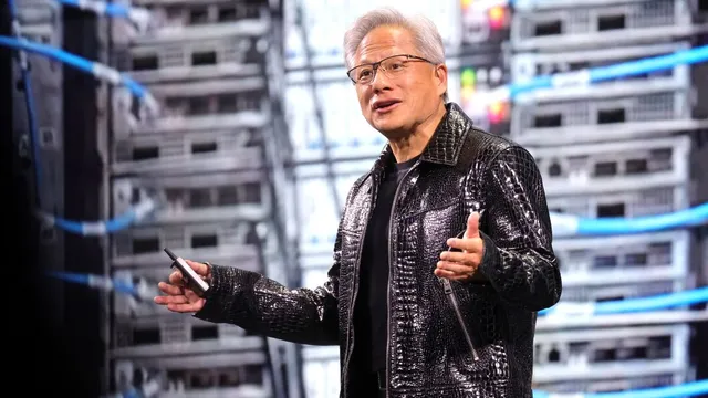 nvidia-ceo-jensen-huang-selling-off-14m-in-shares-daily-investors-wonder-why-hes-not-holding