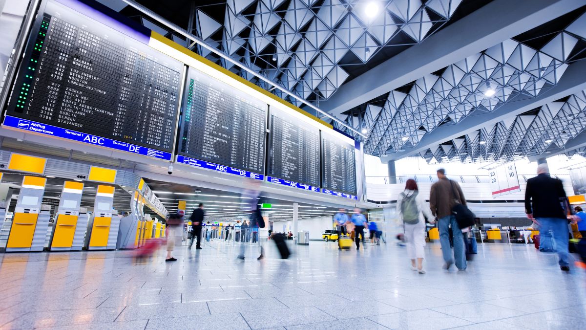 top 10 busiest airports in india (1)