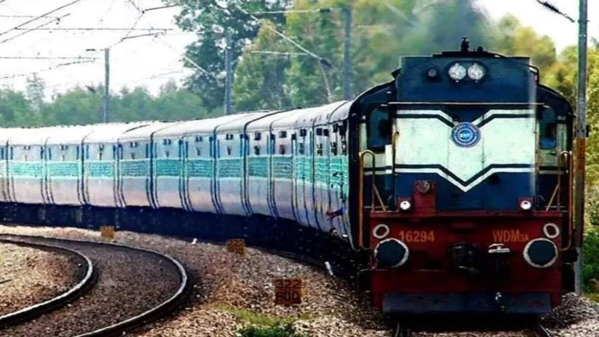trains-cancelled-today-indian-railways-announces-train-cancellations-diversions-in-salem-division-for-february-complete-list-here