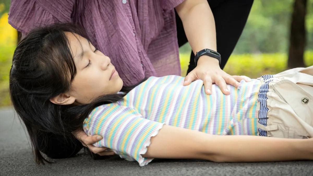 epilepsy-in-children-early-signs-diagnosis-and-treatment-options-know-from-doctor