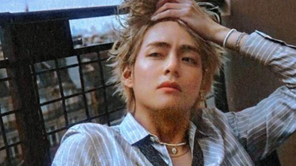 bts-v-aka-kim-taehyung-reve-photobook-drops-armys-call-him-epitome-of-elegance-and-charm-latest-kpop-news