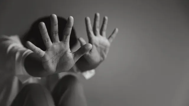 karnataka-shocker-mentally-challenged-minor-girl-sexually-assaulted-in-by-neighbour-accused-arrested