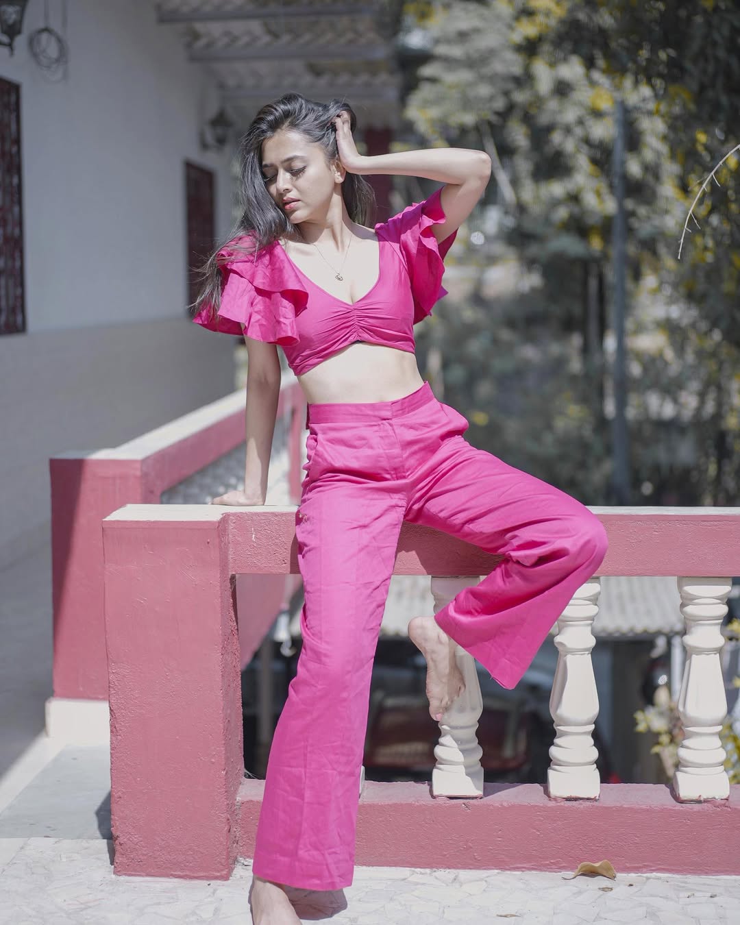 tejasswi pink dress