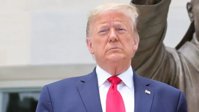 let-hell-break-out-trump-pushes-for-full-release-of-hostages-by-saturday