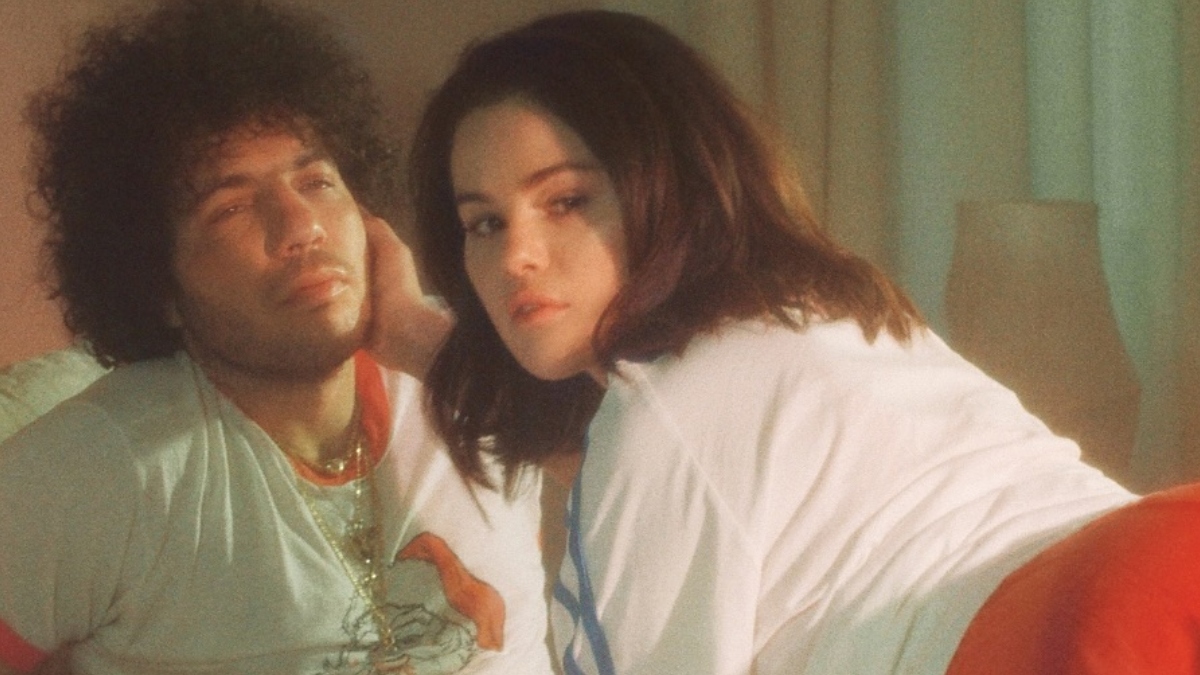 selena-gomez-along-with-fiance-benny-blanco-drop-scared-of-loving-you-on-valentines-day-watch