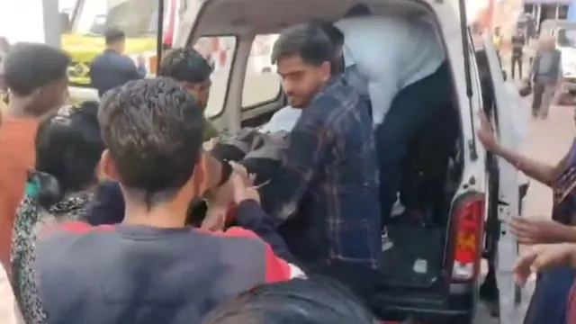 kota-gas-leak-several-school-students-rushed-to-hospital-after-ammonia-leakage-in-nearby-chemical-factory