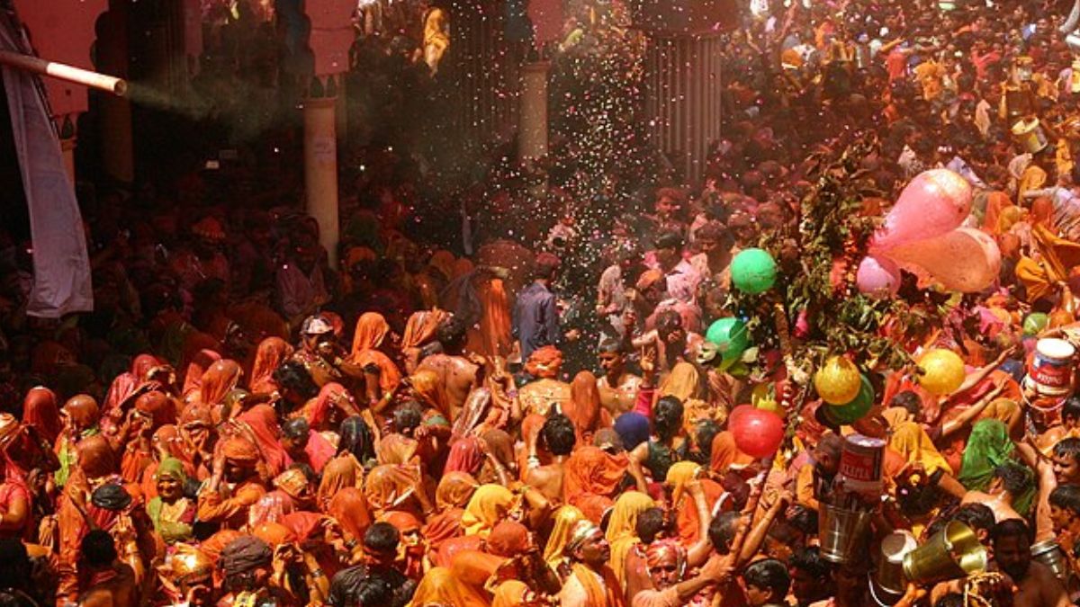 huranga-holi-dauji-temple-mathura