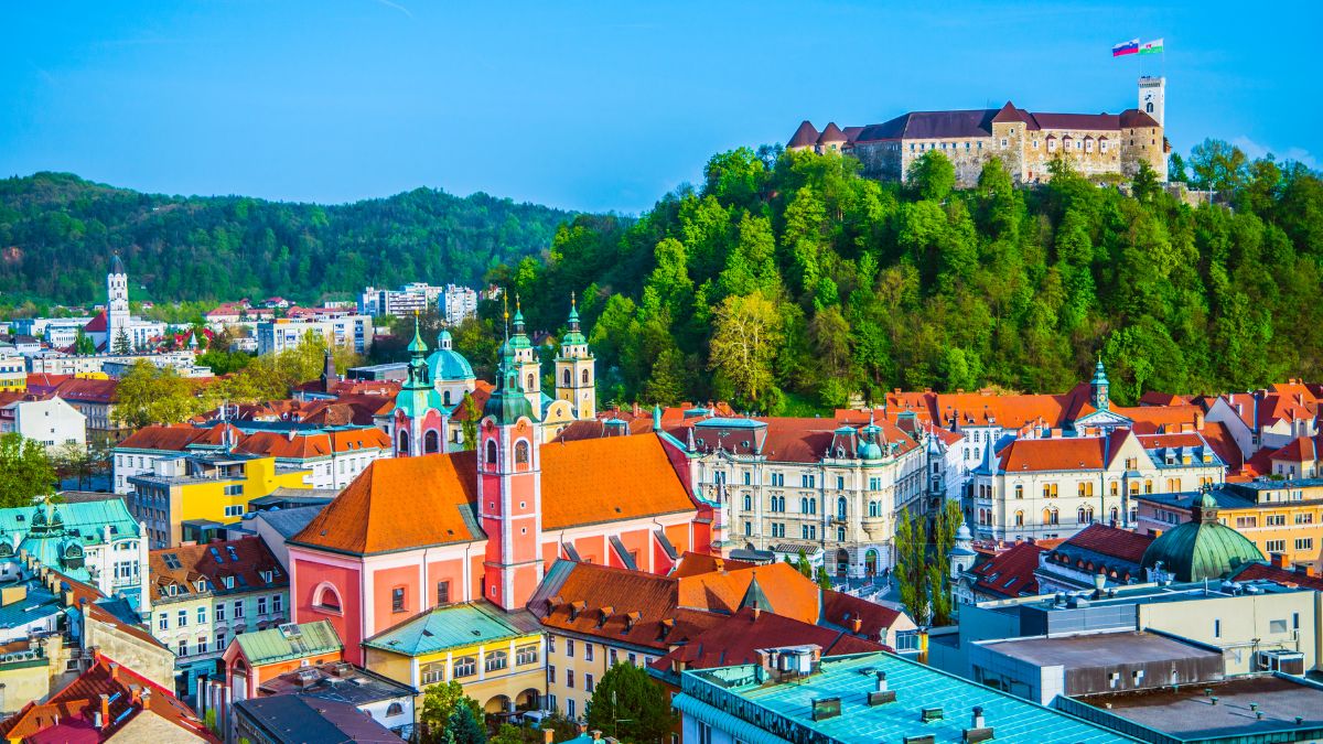 Slovenia top 10 peaceful countries in the world