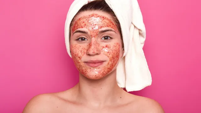 5-diy-face-masks-for-your-acneprone-skin-turmeric-to-multani-mitti-these-homemade-face-packs-will-help-you-get-rid-of-breakouts